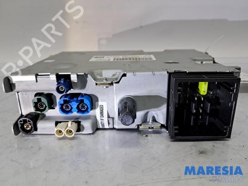 Used Radio PEUGEOT 308 II (LB_, LP_, LW_, LH_, L3_) 1.2 THP 110 (110 hp) 31386721