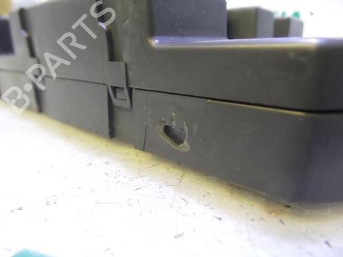 Fuse box PEUGEOT 308 I (4A_, 4C_) 1.6 HDi | BP31467663E1