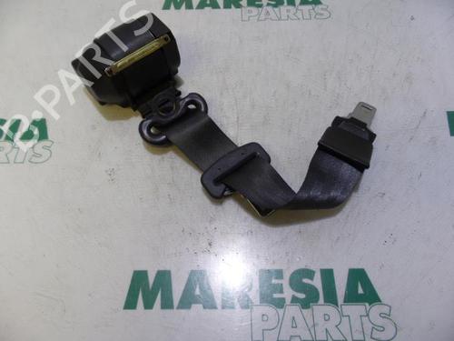 Used Rear center seatbelt RENAULT CLIO II (BB_, CB_) 1.4 16V (B/CB0P, BB13) (98 hp) 31414817