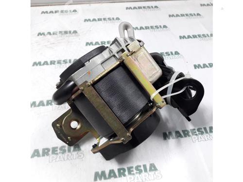 Used Rear right seatbelt RENAULT LAGUNA II (BG0/1_) 1.9 dCi (BG08, BG0G) (120 hp) 31399376