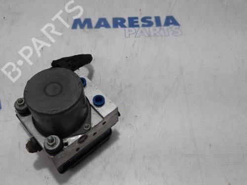 Used ABS pump ALFA ROMEO MITO (955_) 1.4 TJet (955AXG1A) (120 hp) 31456528