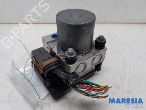 Used ABS pump PEUGEOT 5008 (0U_, 0E_) 1.6 16V (156 hp) 31405474