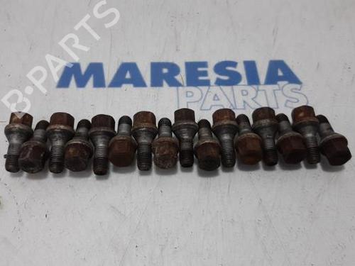 BP31403252O1 main image