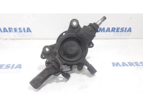 Left front steering knuckle RENAULT MASTER III Van (FV) 2.3 dCi 100 FWD (FV0A, FV0B, FV0G, FV0K, FV0H) | BP31475795M25