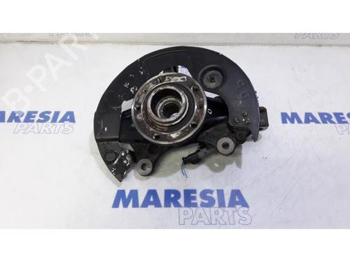 Used Right front steering knuckle CITROËN C4 Picasso II 1.6 BlueHDi 120 (120 hp) 31465301