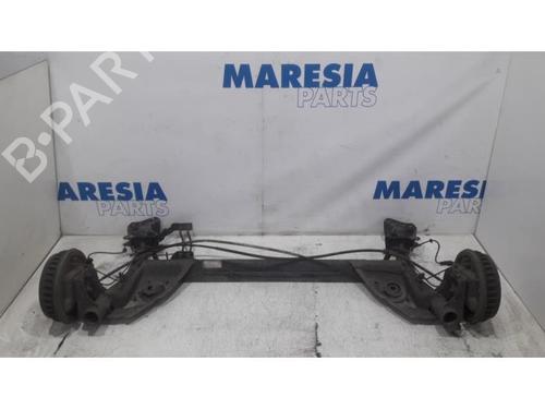 Used Rear axle Rear axle RENAULT CLIO IV Grandtour (KH_) 1.5 dCi 90 (KHN3, KHN4) (90 hp) 31437239 31437239