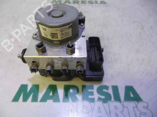 Used ABS pump ABS pump PEUGEOT 308 SW II (LC_, LJ_, LR_, LX_, L4_) 1.6 BlueHDi 120 (120 hp) 31493496 31493496