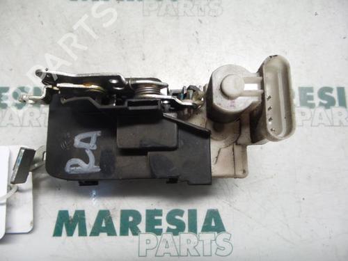 Used Electronic module FIAT PUNTO (188_) 1.2 16V 80 (188.233, .235, .253, .255, .333, .353, .639,... (80 hp) 31385129