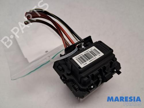 Used Electronic sensor RENAULT CLIO IV Grandtour (KH_) 0.9 TCe 90 (90 hp) 31535746