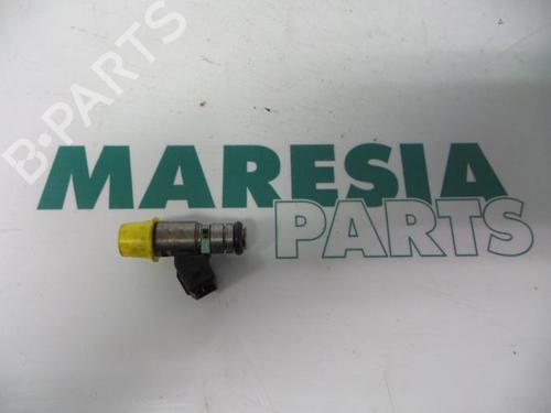 Used Injector FIAT SEICENTO / 600 (187_) 1.1 (187AXB, 187AXB1A, 187AXC1A02) (54 hp) 31401735