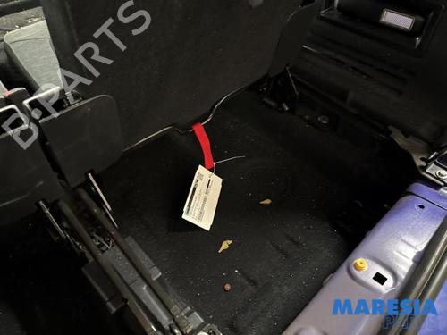 Right front seat CITROËN C4 Grand Picasso II (DA_, DE_) 1.2 THP 130 | BP33957774C16 - Image 5