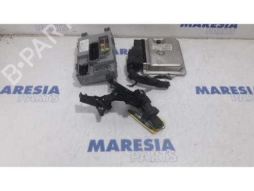 Used Engine control unit (ECU) FIAT FIORINO Box Body/MPV (225_) 1.3 D Multijet (95 hp) 31460371