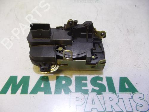 Used Electronic module PEUGEOT 206 Hatchback (2A/C) 1.1 i (60 hp) 31531297