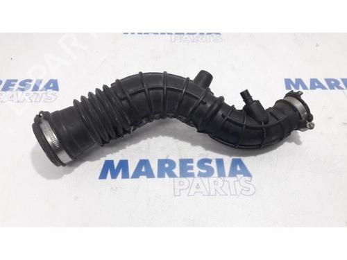 Used Pipe RENAULT CLIO IV (BH_) 0.9 TCe 90 (BHNF, BHMA, BHMH, BHJK, BHJR) (90 hp) 31403623