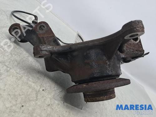 Right front steering knuckle RENAULT CAPTUR I (J5_, H5_) 1.2 TCe 120 | BP31816538M26 