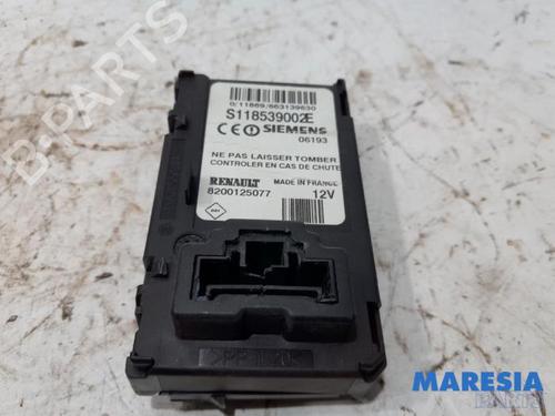 Engine control unit (ECU) RENAULT GRAND SCÉNIC II (JM0/1_) 2.0 | BP31455871M57 