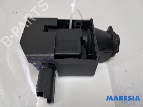 Used Fuel door actuator CITROËN C4 Grand Picasso II (DA_, DE_) 1.6 THP 165 (165 hp) 31395178