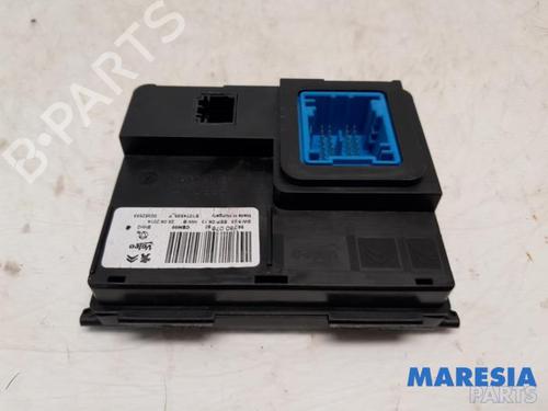 Módulo eletrónico CITROËN C4 Grand Picasso II (DA_, DE_) 1.6 VTi 120 (120 hp) 31520589