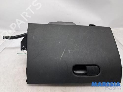 Used Glove box ALFA ROMEO GIULIETTA (940_) 1.8 TBi (940FXC1A) (235 hp) 31417605