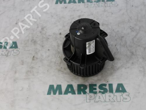 Heater blower motor PEUGEOT 307 Break (3E) 1.6 HDi 110 | BP31383453M62