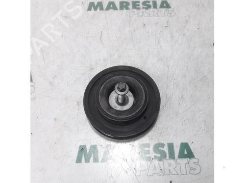 Riemenscheibe für RENAULT MASTER II Van (FD) 2.2 dCI 90 (FD0G, FD0N, FD2G, FD2N, FD3G, FD3N) (90 hp) 31456684