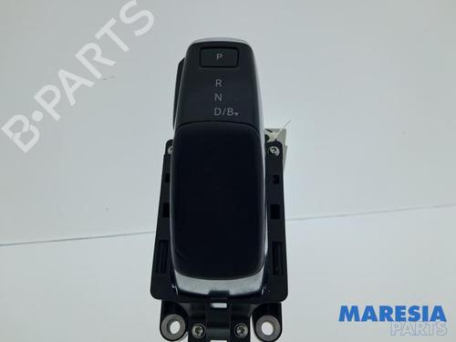 Used Gear lever Gear lever PEUGEOT 3008 II SUV (MC_, MR_, MJ_, M4_) Hybrid (224 hp) 32485080 32485080