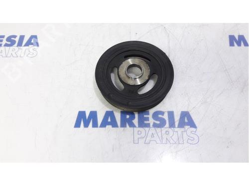 Used Pulley PEUGEOT 5008 (0U_, 0E_) 1.6 HDi (112 hp) 31483267