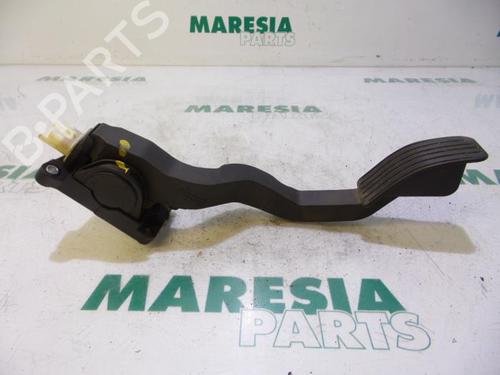 electronic-module-peugeot-206-sw-2ek-2002-31440571 main image