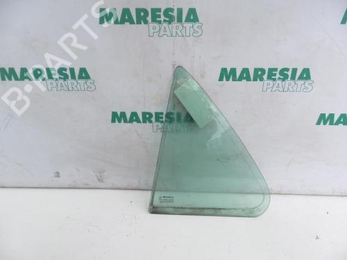 front-left-quarter-glass-renault-laguna-ii-bg01_-2001-2002-2003-2004-2005-2006-2007-31472143 main image