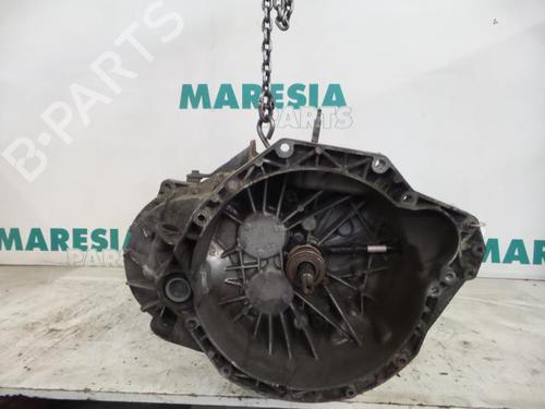 Used Gearbox RENAULT MASTER II Van (FD) 2.5 dCi 100 (FD0U, FD0V, FD3U, FD3V, FD8U, FD8V) (99 hp) 31446243