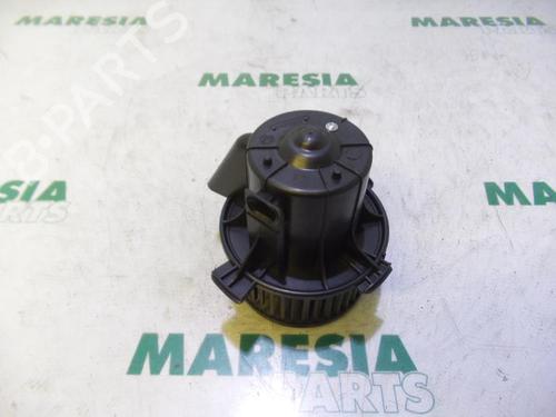 Used Heater blower motor PEUGEOT 307 SW (3H) 2.0 16V (140 hp) 31518959