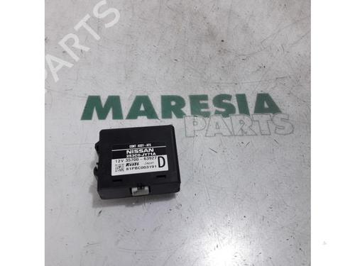 Used Control unit RENAULT KOLEOS I (HY_) 2.5 (HY0C, HY0N) (171 hp) 31409826
