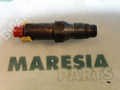 Used Injector PEUGEOT 206 Hatchback (2A/C) 1.9 D (69 hp) 31421756
