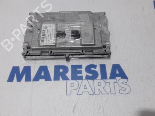 Used Display monitor RENAULT KADJAR (HA_, HL_) 1.5 dCi 110 (HLA3) (110 hp) 31454370