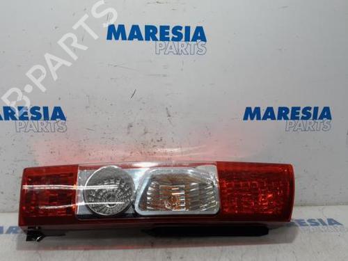 Used Left taillight CITROËN JUMPER II Van 2.2 HDi 100 (101 hp) 31522899