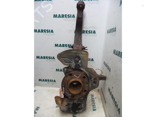 Used Left front steering knuckle ALFA ROMEO 147 (937_) 1.9 JTD 16V (937.AXG1B, 937.BXG1B) (140 hp) 31453773