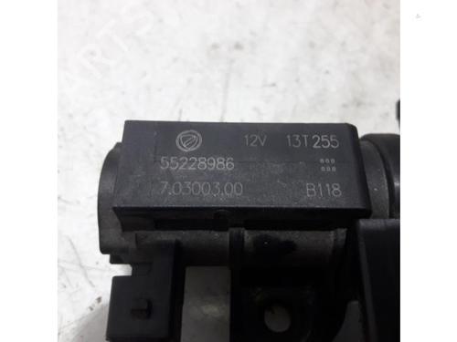 Electronic sensor FIAT DOBLO Cargo (263_) 1.6 D Multijet (263WXD1B, 263WXR1B, 263WXX1B, 263ZXD1B,... | BP31397580M84