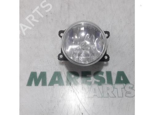 Used Right front fog light PEUGEOT 5008 (0U_, 0E_) 1.6 HDi (112 hp) 31423686