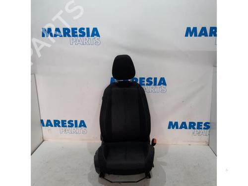 Used Right front seat PEUGEOT 308 SW II (LC_, LJ_, LR_, LX_, L4_) 1.2 THP 110 (110 hp) 31524886
