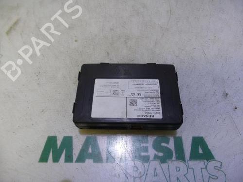 Centralina RENAULT MEGANE IV Hatchback (B9A/M/N_) 1.2 TCe 100 (B9MS) (100 hp) 31446240