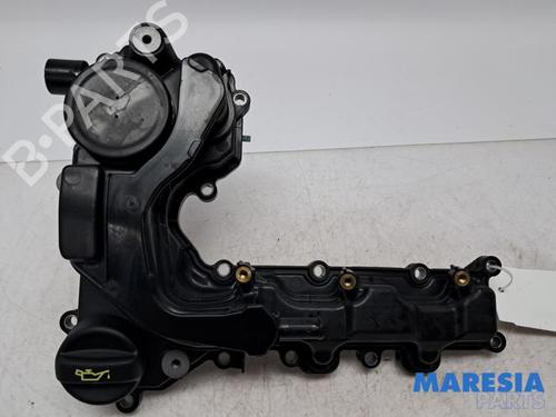 Used Valve cover Valve cover 36872149 36872149