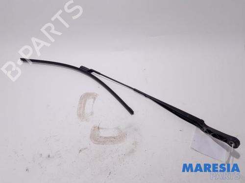 front-windshield-wiper-arm-citroen-jumper-ii-van-2006-31398384 main image