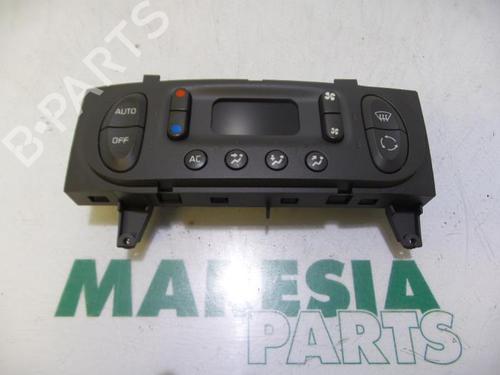 Used Climate control RENAULT SCÉNIC I MPV (JA0/1_, FA0_) 1.6 (JA00) (110 hp) 31487880