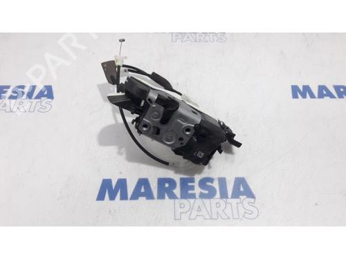 Used Electronic module Electronic module PEUGEOT 3008 I MPV (0U_) 1.6 THP (156 hp) 31511824 31511824
