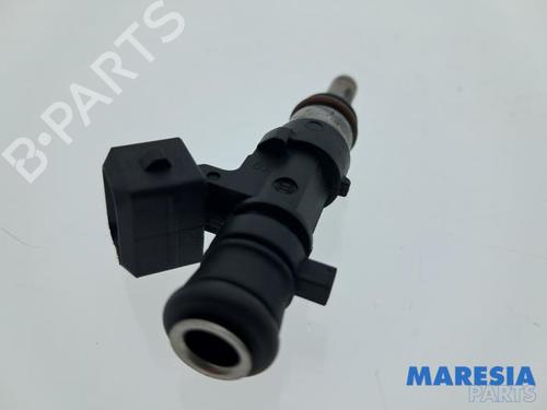 Injektor für RENAULT MEGANE CC (EZ0/1_) 1.4 TCe (EZ0F, EZ1V) (131 hp) 32133041