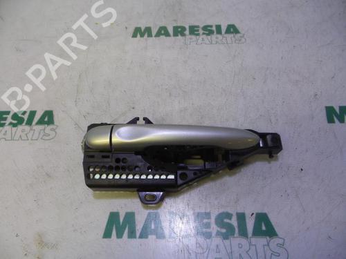 front-right-exterior-door-handle-renault-clio-iv-grandtour-kh_-2012-2013-2014-2015-2016-2017-2018-2019-2020-2021-31397598 main image