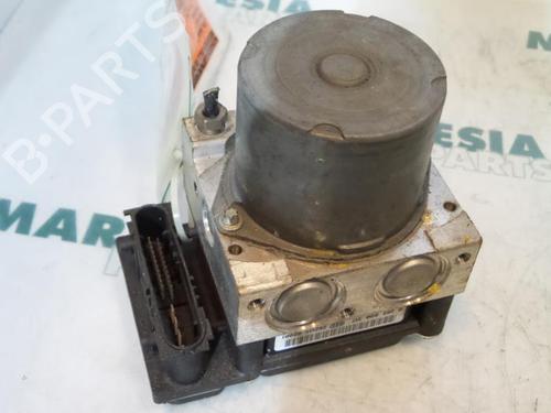 Used ABS pump RENAULT MEGANE II (BM0/1_, CM0/1_) 1.9 dCi (BM0G, CM0G) (120 hp) 31490497