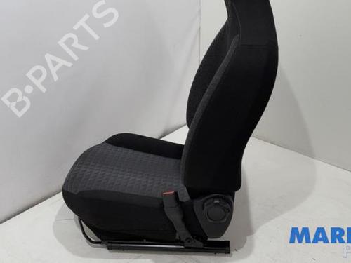 Right front seat PEUGEOT 108 1.0 VTi 72 | BP31478678C16