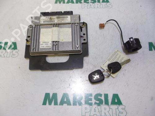 Used Engine control unit (ECU) PEUGEOT 307 (3A/C) 1.4 (75 hp) 31536586