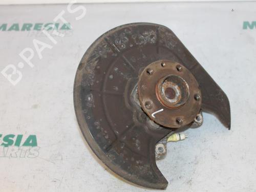 Used Left rear steering knuckle LANCIA THESIS (841_) 2.4 (841AXB1B00) (170 hp) 31401169